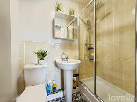 2 bedroom Apartment for sale in Adlington Mews, Gainsborough, DN21