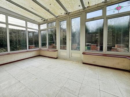 3 bedroom Semi-detached house to let in Laycock Avenue, Gringley on the Hill, DN10