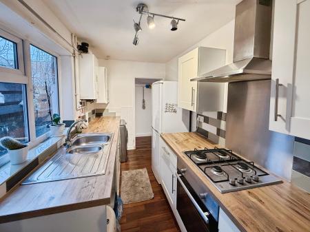 3 bedroom Terraced House to let in Etherington Street, Gainsborough, DN21