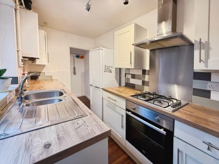 3 bedroom Terraced House to let in Etherington Street, Gainsborough, DN21