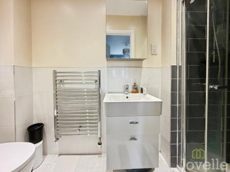 3 bedroom Detached house for sale in Brewster Road, Gainsborough, DN21