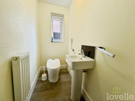 3 bedroom Detached house for sale in Brewster Road, Gainsborough, DN21