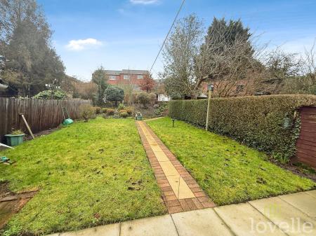 3 bedroom Semi-detached house for sale in Northolme, Gainsborough, DN21