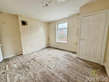 2 bedroom Terraced House for sale in Darwin Street, Gainsborough, DN21