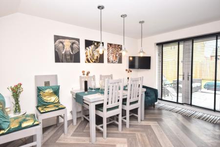 4 bedroom Detached house for sale in Acorn Avenue, Louth, LN11