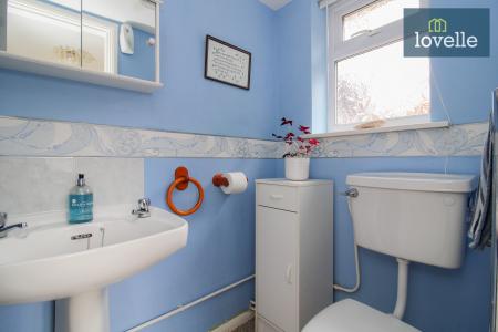 3 bedroom Detached house for sale in Anderby Drive, Grimsby, DN37