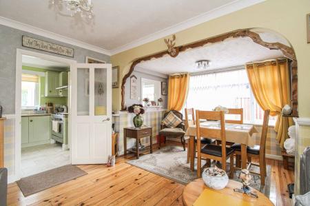 3 bedroom Detached house for sale in Anderby Drive, Willows, Grimsby, DN37