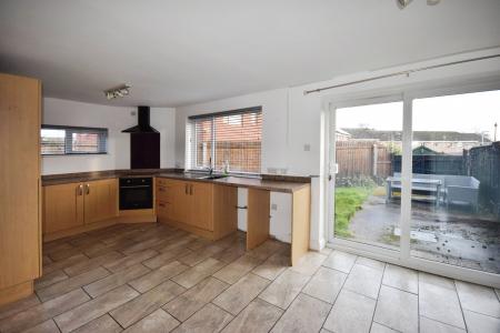 3 bedroom Semi-detached house for sale in Arundel Drive, Louth, LN11
