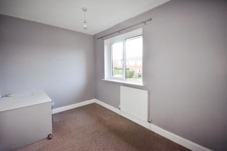 3 bedroom Semi-detached house for sale in Arundel Drive, Louth, LN11