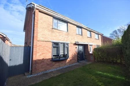 3 bedroom Semi-detached house for sale in Arundel Drive, Louth, LN11
