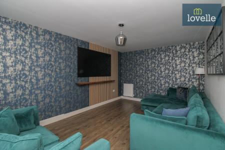 4 bedroom Detached house for sale in Bellflower Road, Scartho, Grimsby, DN33