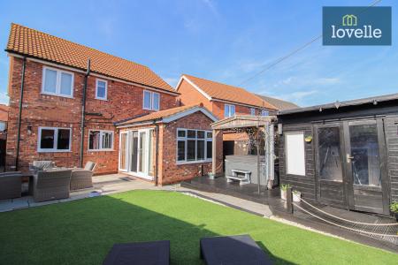 4 bedroom Detached house for sale in Bellflower Road, Scartho, Grimsby, DN33