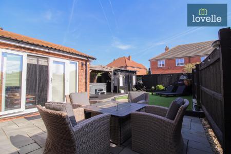 4 bedroom Detached house for sale in Bellflower Road, Scartho, Grimsby, DN33