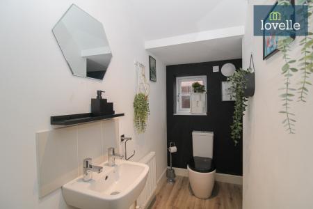 4 bedroom Detached house for sale in Bellflower Road, Scartho, Grimsby, DN33