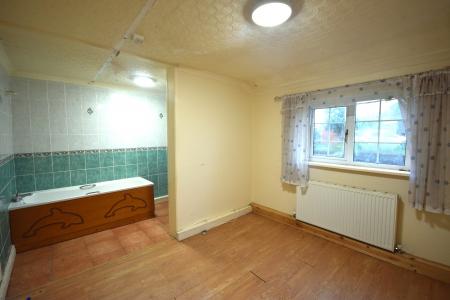 4 bedroom Detached house for sale in Biergate, Grainthorpe, LN11