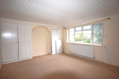 4 bedroom Detached house for sale in Biergate, Grainthorpe, LN11