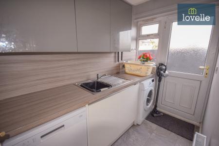 4 bedroom Detached house for sale in Brackenborough Road, Louth, LN11