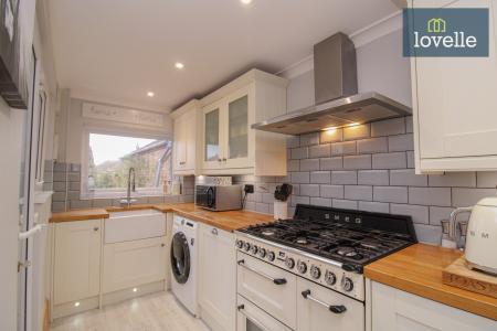 3 bedroom End of terrace house for sale in Brocklesby Road, Grimsby, DN34