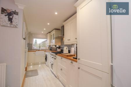 3 bedroom End of terrace house for sale in Brocklesby Road, Grimsby, DN34