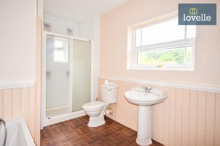 5 bedroom Detached house for sale in Calceby Way, Swaby, LN13