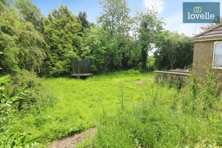 5 bedroom Detached house for sale in Calceby Way, Swaby, LN13