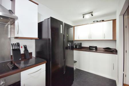 2 bedroom Flat for sale in Canal Close, Louth, LN11