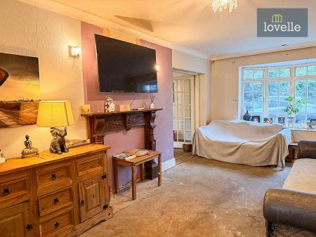 5 bedroom Detached house for sale in Carlton Road, Manby, LN11