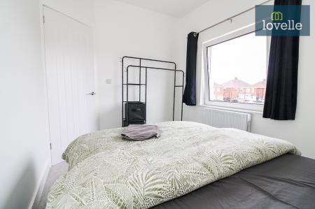 3 bedroom Detached house for sale in Carr Lane, Grimsby, DN32