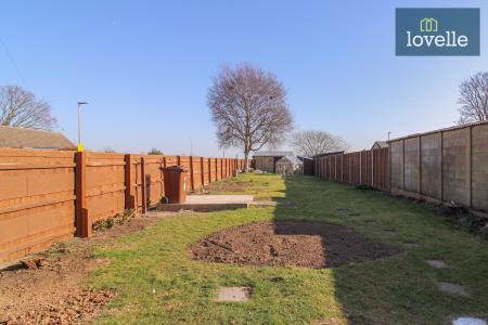 3 bedroom Detached house for sale in Carr Lane, Grimsby, DN32