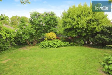 4 bedroom Detached house for sale in Chapel Lane, Manby, LN11