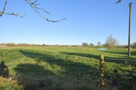 2 bedroom Detached house for sale in Chapel Lane, Great Carlton, LN11