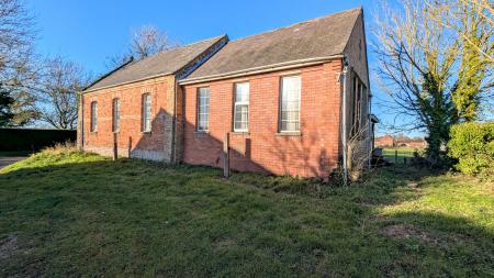 2 bedroom Detached house for sale in Chapel Lane, Great Carlton, LN11