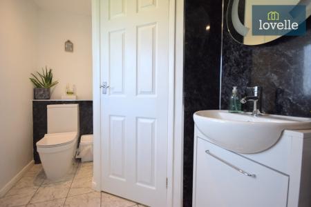 3 bedroom Semi-detached house for sale in Chatsworth Drive, Louth, LN11