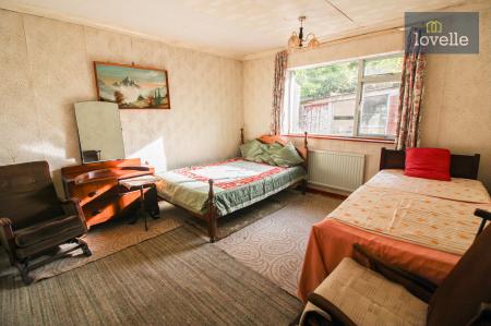 3 bedroom Detached bungalow for sale in Church End, North Somercotes, LN11