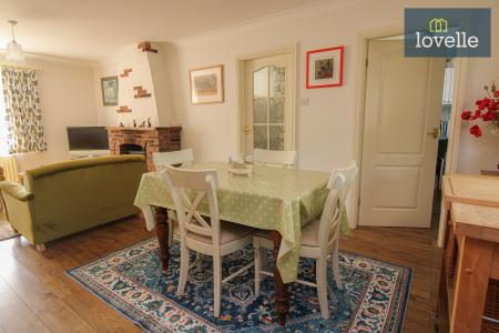 4 bedroom Detached bungalow for sale in Conisholme Road, North Somercotes, LN11