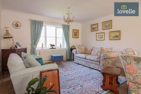 4 bedroom Detached bungalow for sale in Conisholme Road, North Somercotes, LN11