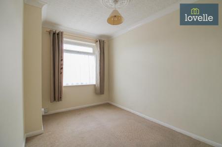 3 bedroom Semi-detached bungalow for sale in Coniston Avenue, Grimsby, DN33