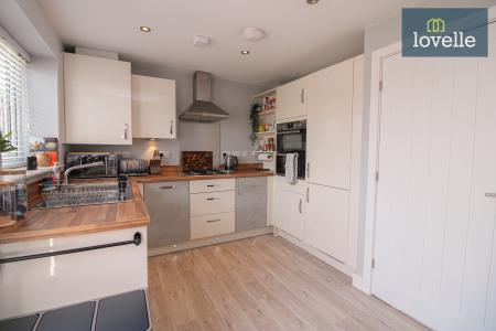 2 bedroom Semi-detached house for sale in Conker Grove, Louth, LN11