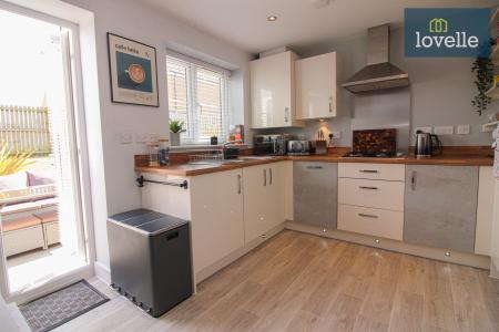 2 bedroom Semi-detached house for sale in Conker Grove, Louth, LN11