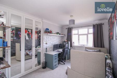 6 bedroom Detached house for sale in Cooper Lane, Grimsby, DN37