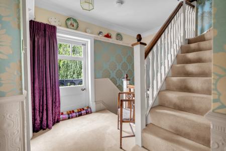 5 bedroom Semi-detached house for sale in Fords Avenue, Healing, DN41