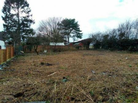 4 bedroom Land (Residential) for sale in Grimsby Road, Louth, LN11