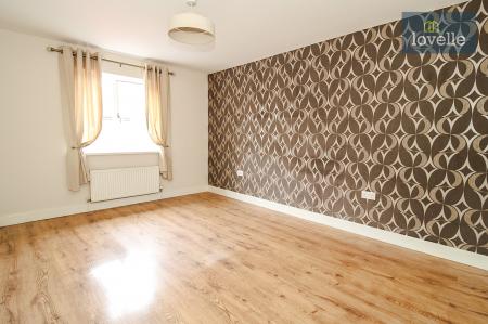 3 bedroom Terraced House for sale in Harrow Lane, Scartho Top, Grimsby, DN33