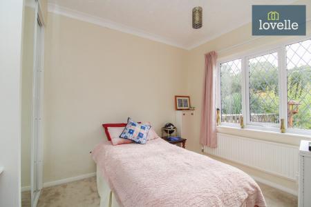 3 bedroom Semi-detached bungalow for sale in Healing Road, Stallingborough, DN41