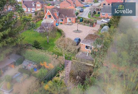 3 bedroom Detached house for sale in High Street, Grainthorpe, LN11