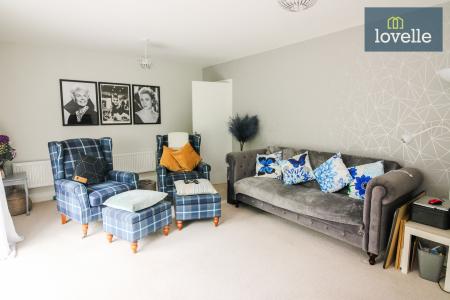 3 bedroom Detached bungalow for sale in Holywell Lane, Utterby, LN11