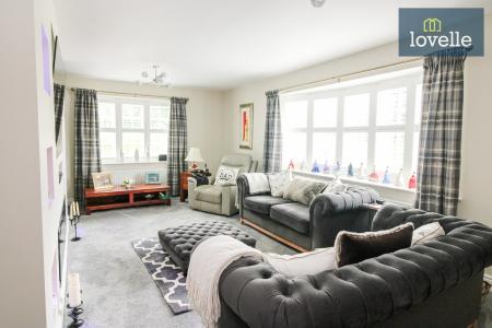 3 bedroom Detached bungalow for sale in Holywell Lane, Utterby, LN11