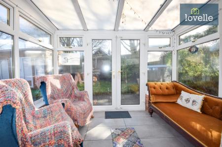 4 bedroom Bungalow for sale in Hunter Place, Louth, LN11