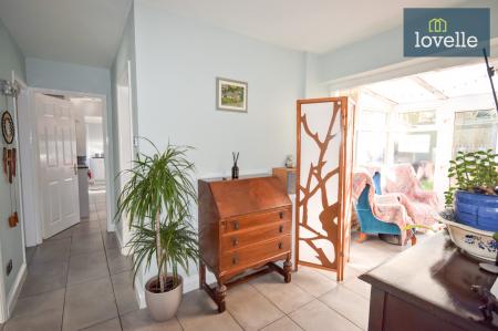 4 bedroom Bungalow for sale in Hunter Place, Louth, LN11