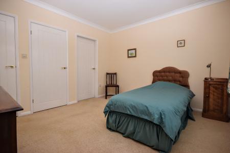 4 bedroom Detached bungalow for sale in Kenwick Pastures, Louth, LN11